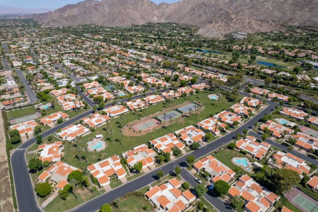 57028 146736 MrgBslZRaqf2cjIB2uvZuaFYFrJwKMDTz757KRjRgDg 63eed38ac909b.jpg